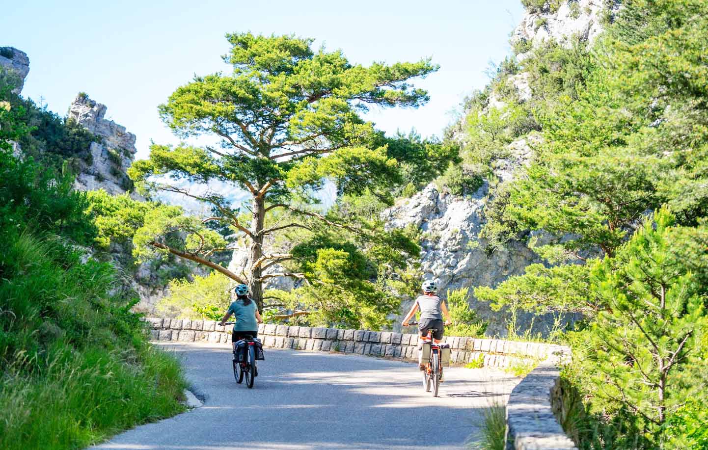 best ride in the verdon canyon on the famous corniche sublime